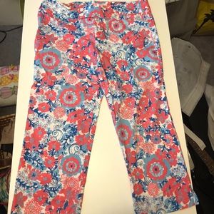Lilly Pulitzer Cropped Pants - Shell Yeah print